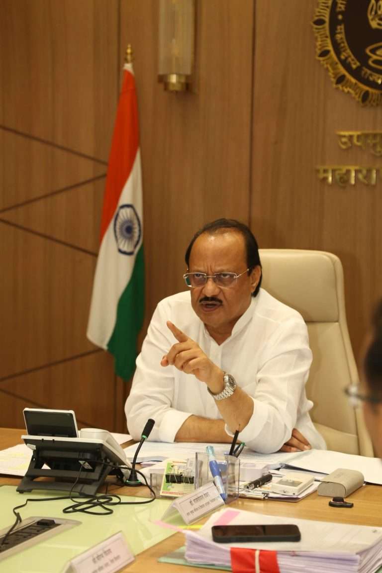 पुणेकरांची वाहतुक कोंडीतून सुटका करण्यासाठी पायाभूत सुविधांच्या कामाचा वेग वाढवा-उपमुख्यमंत्री अजित पवार यांचे निर्देश