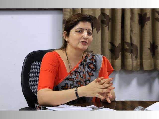 दीनानाथ रुग्णालय:महापालिकेचे आरोग्य खाते झोपले काय ?