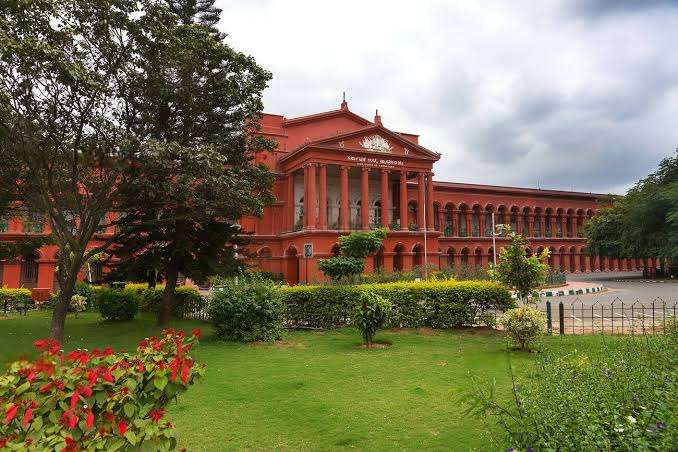 उच्च न्यायालयाने इन्फोसिसचे सह-संस्थापक क्रिस गोपालकृष्णन यांच्या विरोधातील एफआईआर फेटाळला.