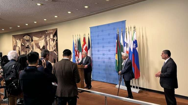 संयुक्त राष्ट्र प्रमुख म्हणाले – लष्करी उपायाने समस्या सुटणार नाही