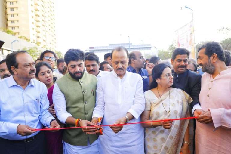 सिंहगड रस्त्यावरील विठ्ठलवाडी कमान ते फनटाइम थिएटरपर्यंतच्या उड्डाणपुलाचे उपमुख्यमंत्र्यांच्या हस्ते उद्घाटन