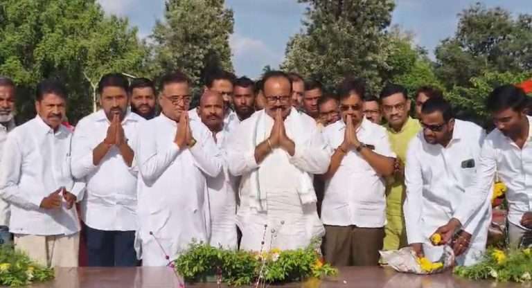 काँग्रेस पक्ष संपण्याची भाषा करणाऱ्यांना देशाचा जाज्वल्य इतिहास माहित नाही.