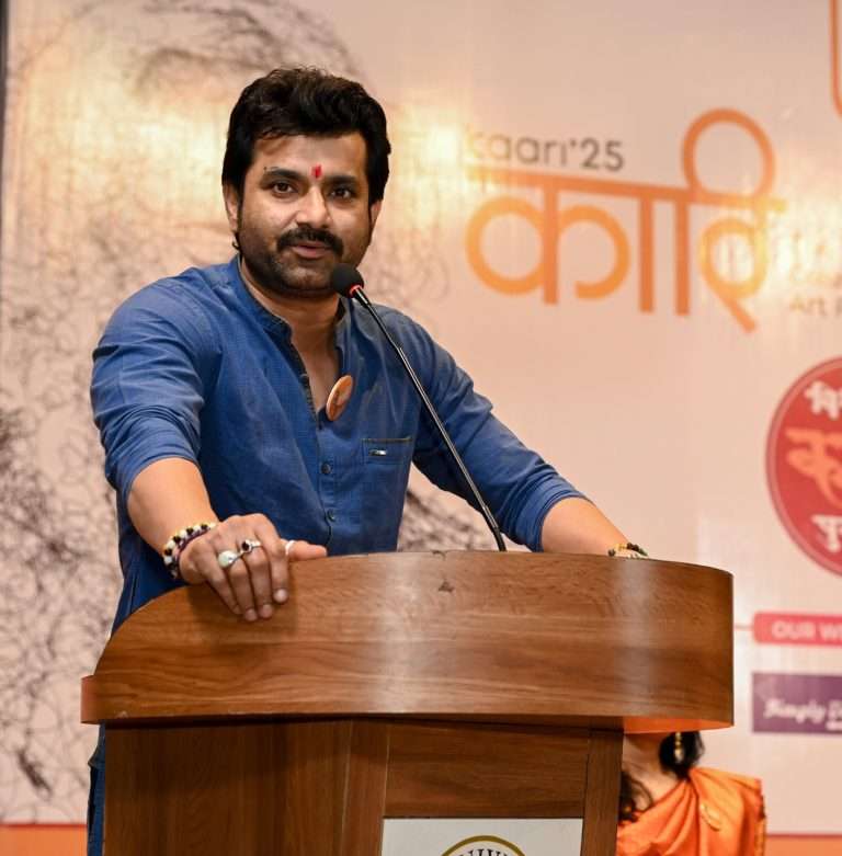 कलाकार व्हा, सेलिब्रिटी नव्हे:संतोष जुवेकर