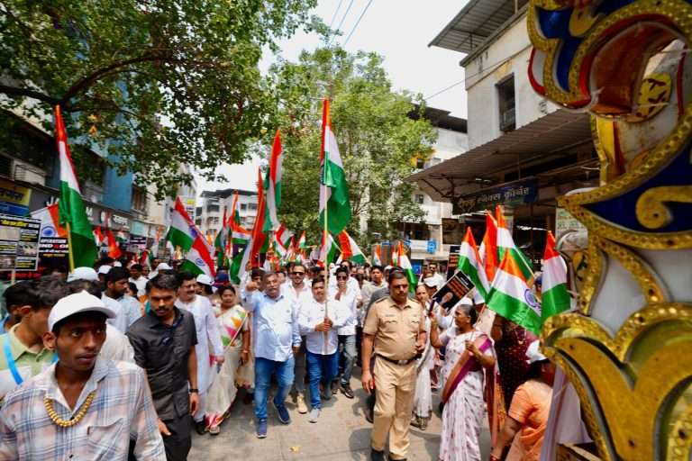 डोंबिवलीत ‘भव्य तिरंगा यात्रा’ संपन्न