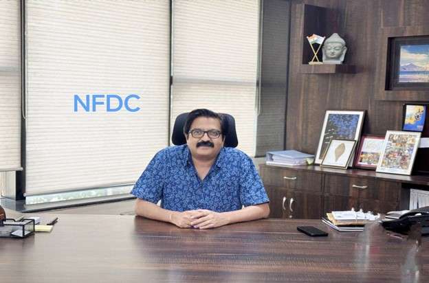 प्रकाश मगदूम यांनी  चित्रपट  महामंडळाच्या व्यवस्थापकीय संचालक पदाचा कार्यभार स्वीकारला