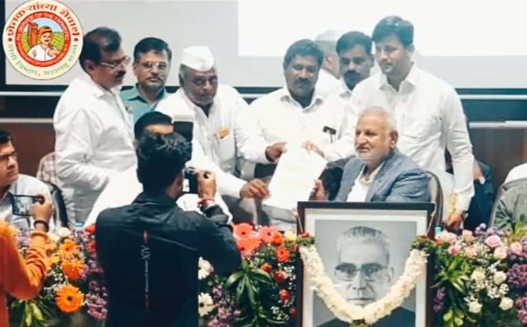 नैसर्गिक शेती विज्ञान विद्यापीठासाठी कृषीमंत्र्यांना निवेदन