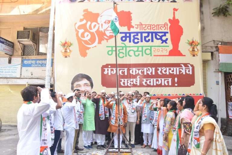 “राष्ट्रवादी काँग्रेस पार्टी पुणे शहराच्यावतीने १ मे महाराष्ट्र क्रांती दिनानिमित्त पक्ष कार्यालयात ध्वजारोहण संपन्न”