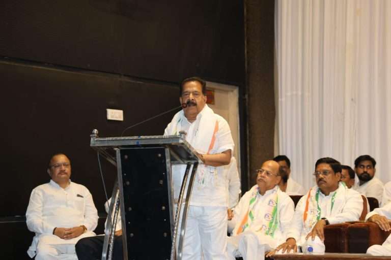 भाजपा व रा. स्व. संघाकडून जाती धर्माच्या नावावर विष पसरवून समाजात दुही माजवण्याचे काम: रमेश चेन्नीथला.