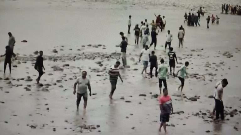 अखनूरमध्ये चिनाब नदी कोरडी पडली