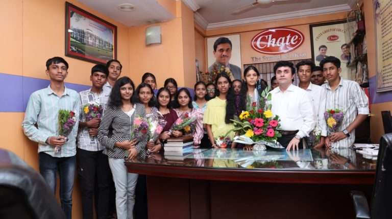 चाटेंच्या विद्यार्थ्यांची यंदाही दहावीच्या परीक्षेमध्ये उत्तुंग भरारी – प्रा.फुलचंद चाटे