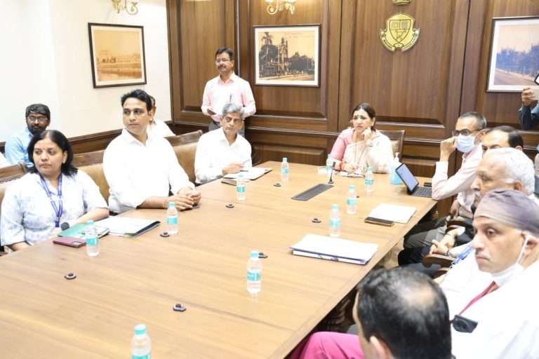 सर जे. जे. रुग्णालयाच्या सुपरस्पेशालिटी इमारतीचे काम गतीने पूर्ण करा– राज्यमंत्री माधुरी मिसाळ यांचे निर्देश