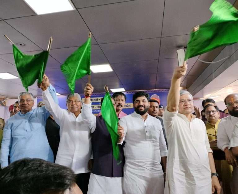 हडपसर–जोधपूर एक्सप्रेसचा शुभारंभ; पुणेकर राजस्थानी नागरिकांना मोठा दिलासा