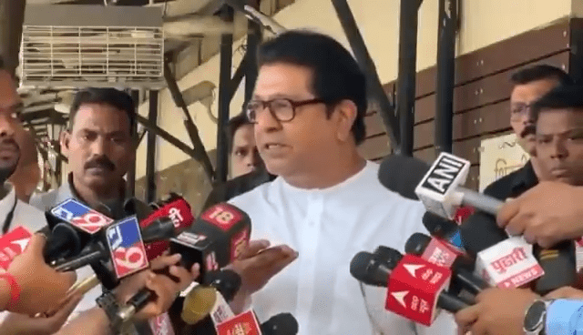 पहलगामला सुरक्षा का नव्हती याबाबत आणि हल्लेखोर अतिरेकी हुडकून काढणे याबाबत कोम्बिंग ऑपरेशन करा ..