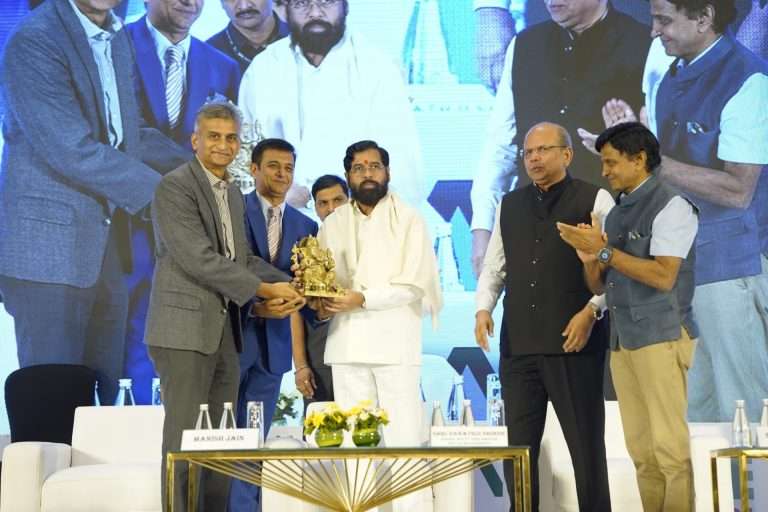 पुण्यासाठी ऑनलाइन टीडीआर पोर्टल सह ७० फूट उंचीवरील इमारतींना परवानगी देण्यासाठी कार्यवाही सुरु करू – एकनाथ शिंदे