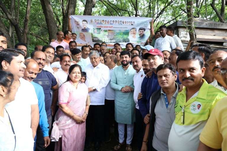 एक पेड माँ के नाम या मोहिमेमुळे या देशातील निसर्गसंपदा वाढेल – केंद्रीय मंत्री मोहोळ