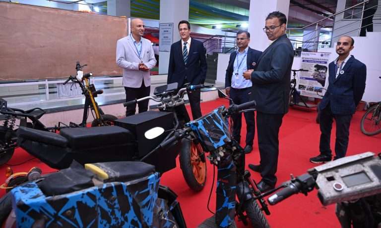 इलेक्ट्रीकल वाहनांचे गैरसमज दूर होण्याची गरज-सिताराम कंदी