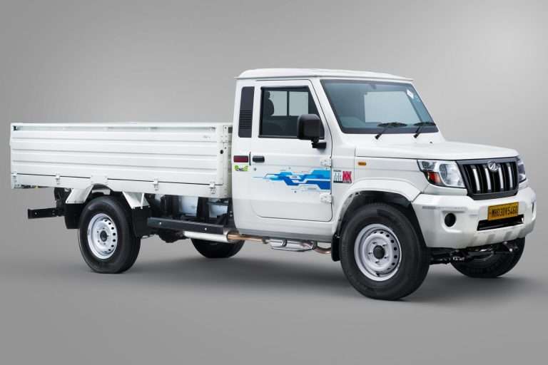 महिंद्रातर्फे 11.19 लाख रु. (एक्स-शोरूम) किमतीत बोलेरो MaXX पिक-अप HD 1.9 CNG सादर