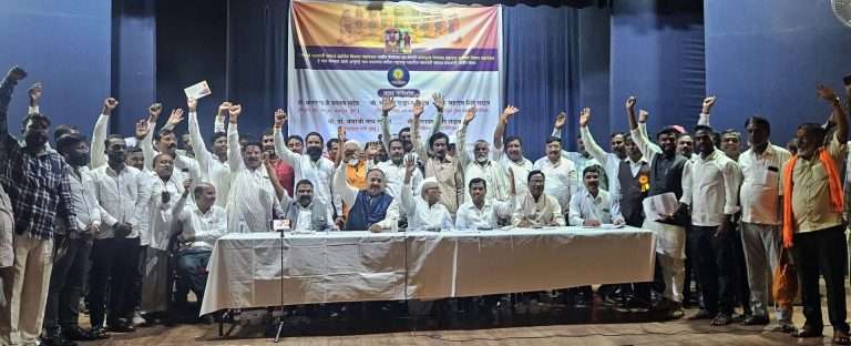 ‘श्री शिवगोरक्षनाथ नाथपंथी समाज आर्थिक महामंडळ’ असे नाव द्यावेमच्छिंद्र चव्हाण यांची मागणी