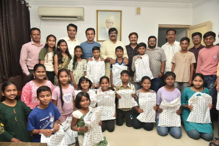 पर्यावरण संवर्धनासाठी प्रयत्न करा : संकर्षण कऱ्हाडे