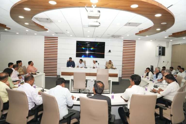 ‘वारकरी भक्तीयोग’ कार्यक्रम यशस्वी करण्याकरीता सर्वांनी पुढाकार घ्यावा-उच्च व तंत्रशिक्षण मंत्री चंद्रकांतदादा पाटील