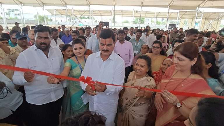 महाराष्ट्र राज्य महिला आयोगाच्यावतीने आयोजित ‘आरोग्यवारी’ उपक्रम स्तुत्य- क्रीडा व युवक कल्याणमंत्री दत्तात्रय भरणे