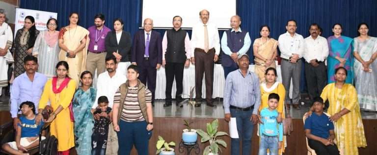 दिव्यांग बालकांच्या वैद्यकीय मूल्यमापनासाठी जिल्हा विधी सेवा प्राधिकरणाच्यावतीने घरपोच सुविधा-प्रमुख जिल्हा व सत्र न्यायाधीश महेंद्र के. महाजन