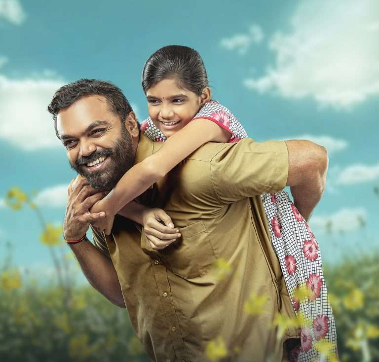 गायिका सुनिधी चौहान यांची गाण्यातून वडिलांना साद