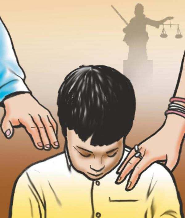 शिक्षिकेकडून 16 वर्षीय अल्पवयीन विद्यार्थ्यावर लैंगिक अत्याचार,पंचतारांकित हॉटेलमध्ये,निर्जनस्थळी नेऊन लैंगिक अत्याचार,विद्यार्थ्याला दारू पाजायची