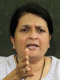 डान्सबार चालवणारे गृहमंत्री महाराष्ट्राला नको:अंजली दमानिया यांनी केले अनेक गंभीर आरोप