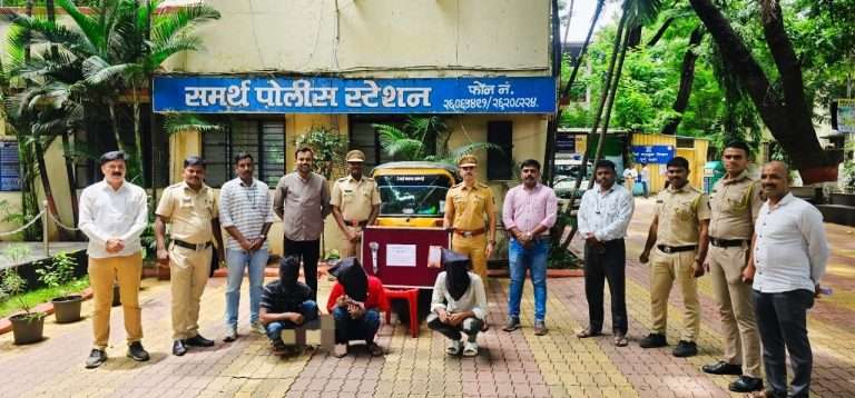 वय-२० ते २४ गुन्हे २९: चोरी, घरफोडी करणा-या ३ सराईत गुन्हेगारांना ठोकल्या बेडया