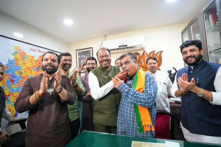 भाजपा महाराष्ट्र प्रदेशाध्यक्षपदाचा कार्यभार रविंद्र चव्हाण यांनी स्वीकारला