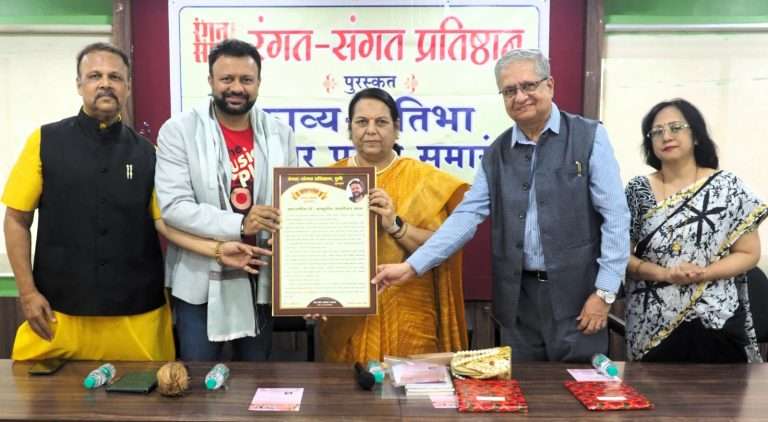 द्वंद्वाची उत्तरे मिळतात तेच खरे प्रभावी साहित्य : डॉ. निलम गोऱ्हे