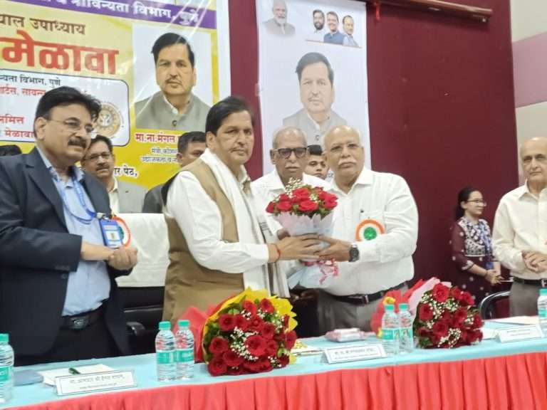 बेरोजगार युवकांना स्वयंरोजगाराकरिता राज्य शासनाच्यावतीने सर्वोत्परी सहकार्य-मंत्री मंगलप्रभात लोढा