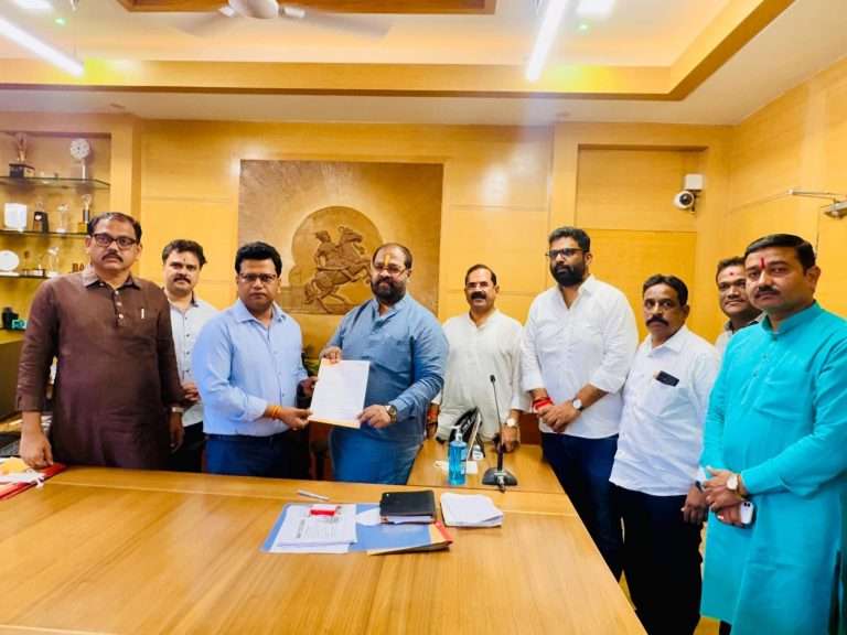 ढोल ताशा पथकांना महानगरपालिकेने सरावासाठी जागा उपलब्ध करून द्यावी -धीरज घाटेंनीही केली मागणी
