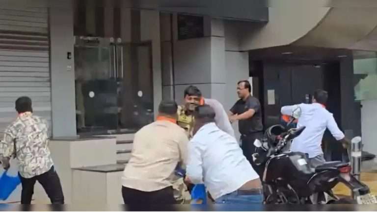 मग्रूर केडियाचे कार्यालय मनसैनिकांनी फोडले:’मराठी शिकणार नाही, काय करायचे ते करा’, असे राज ठाकरे यांना दिले होते आव्हान