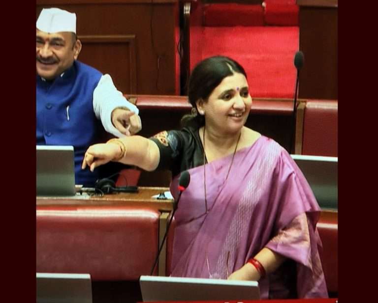 महापालिकांत सुमारे दीड लाख पदे रिक्त, सांगा विकास कसं होणार? माधुरी मिसाळ म्हणाल्या,’लवकरच भरती सुरू करू