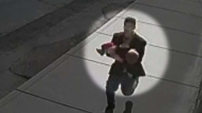 भीक मागण्यासाठी पुण्यातून दोन वर्षांच्या चिमुकलीचे अपहरण: तुळजापूरातून 5 जणांना अटक