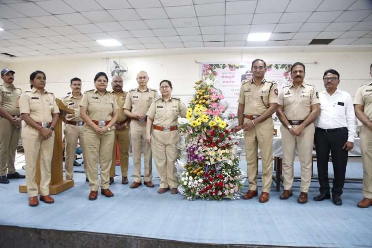 “कारागृह विशेष पोलीस महानिरीक्षक स्वाती साठे निवृत्त