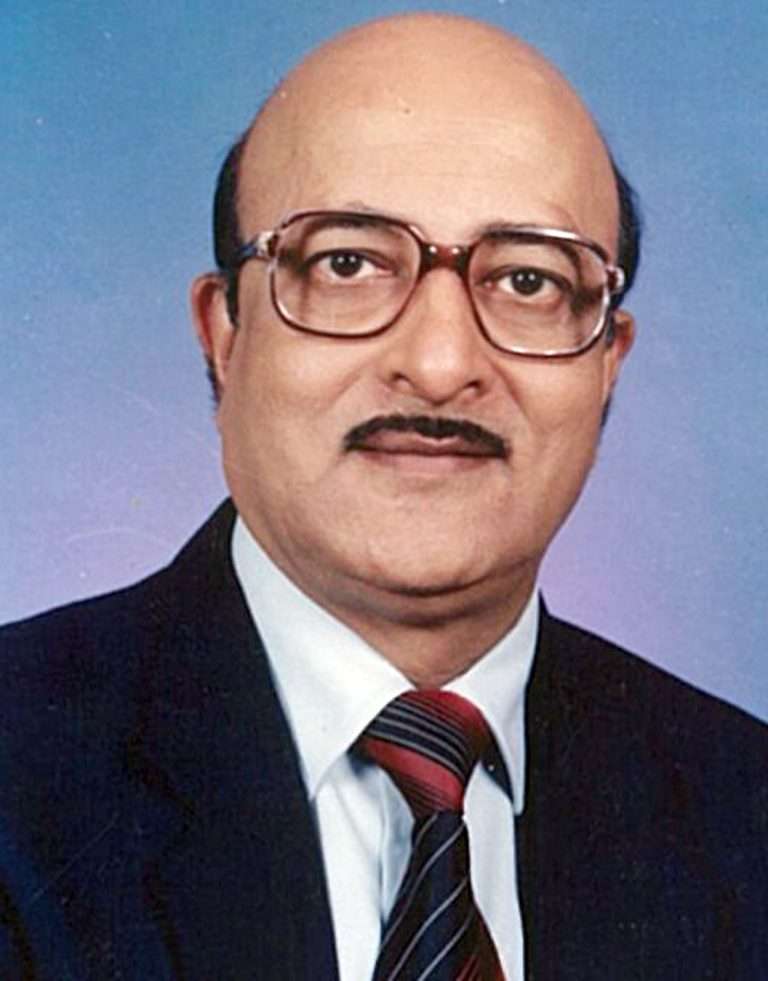 फुफ्फुसांच्या आजाराला कारणीभूत ठरणाऱ्याकबुतरांना अनियंत्रित दाणे टाकणे टाळाच-डॉ. कल्याण गंगवाल