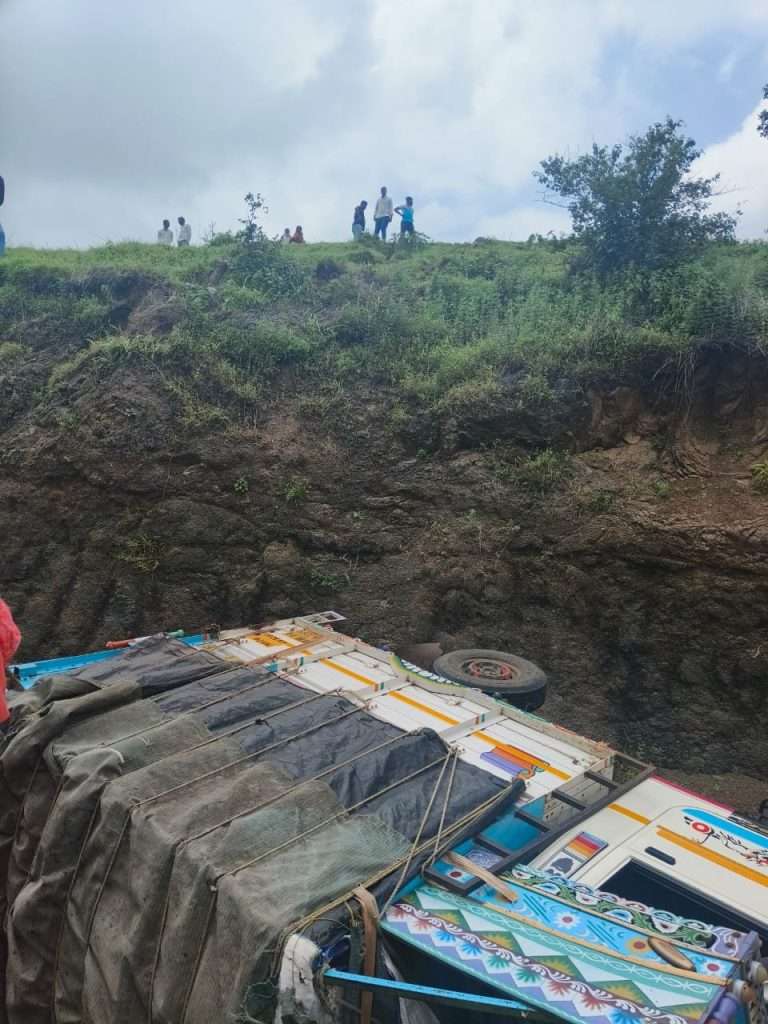 पाईट-खेड येथील अपघाताची घटना दुर्दैवी;अपघातग्रस्तांना शासनाकडून सर्वोतोपरी मदत-उपमुख्यमंत्री अजित पवार