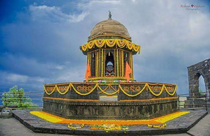 शिवरायांचे दुर्गवैभव – आता जागतिक ठेवा!