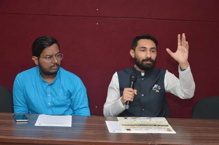 प्राचार्य डॉ.सुधाकरराव जाधवर करंडक राज्यस्तरीय आंतरमहाविद्यालयीन स्पर्धा पुण्यात