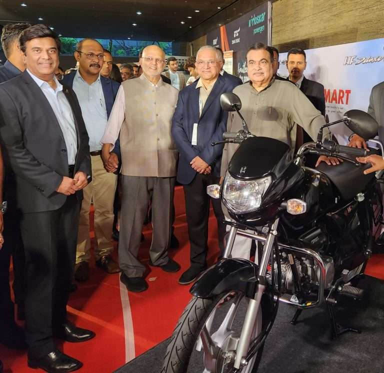 वाहननिर्मिती क्षेत्रात देश जागतिक स्तरावर अग्रस्थान मिळवेल