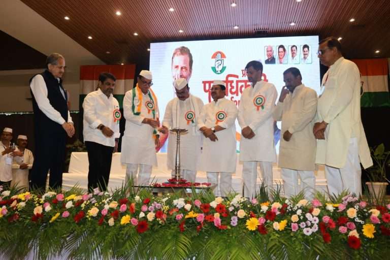 खडकवासला येथे काँग्रेसच्या दोन दिवसीय कार्यशाळेचा शुभारंभ; कार्यशाळेत आगामी काळातील कार्यक्रमांची रुपरेषा व कृती कार्यक्रमांची आखणी