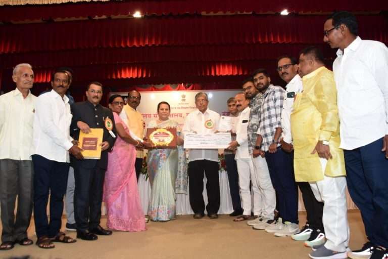 “शब्दाचे आणि वाचनाचे महत्त्व सर्व संस्कृतींमध्ये कायम आहे; ही चळवळ अधिक व्यापक करण्याची गरज – उपसभापती डॉ. नीलम गोऱ्हे”