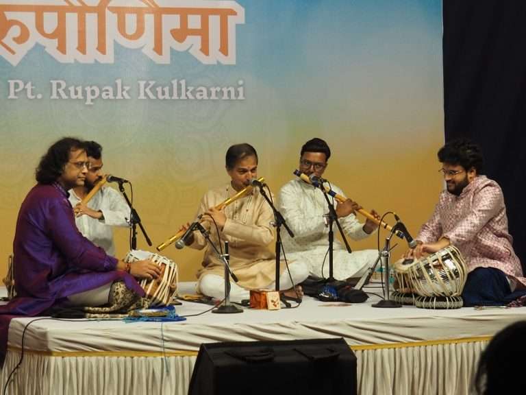 रूपरंगी जुगलबंदीत रसिक मंत्रमुग्ध