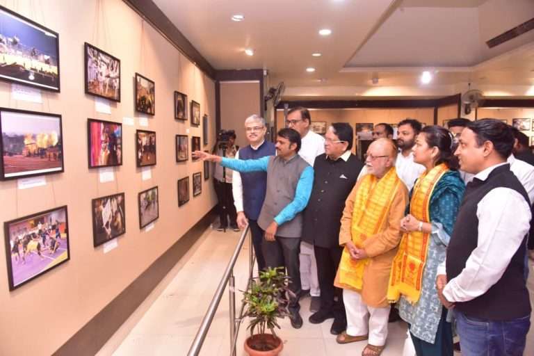 छायाचित्रकार नसते तर कळला नसता देशाचा इतिहास– खासदार प्रणिती शिंदे