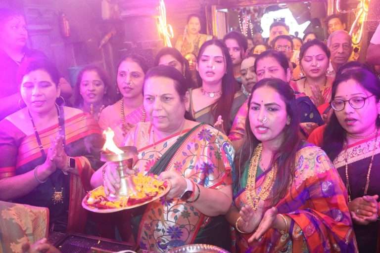 कसबा गणपतीची महाआरती उपसभापती डॉ. नीलम गोऱ्हे यांच्या हस्ते संपन्न; महिलांच्या सुरक्षिततेचा निर्धार