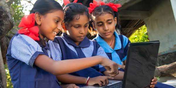 गुणवत्तापूर्ण शिक्षणव्यवस्था लोकाभिमुख करण्यावर भर!