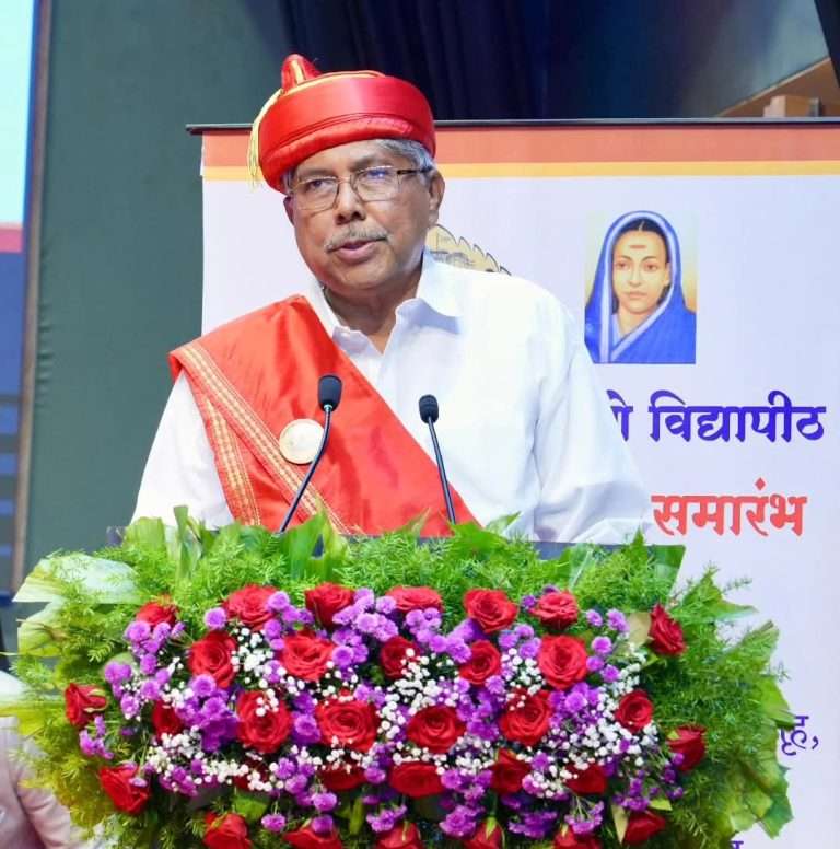 महिन्याभरात प्राध्यापकांच्या भरतीचा प्रश्न मार्गी लावणार: चंद्रकांतदादा